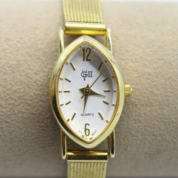 VG II Diamond Shape Raised Crystal White Face Textured Gold Tone Band Watch 8 In - Picture 2 of 6